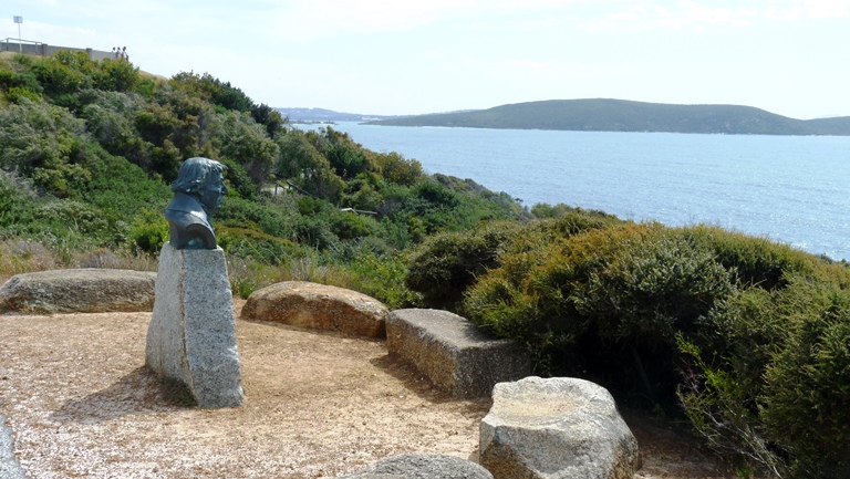 B&uuml;ste von Nicolas Baudin an der Ellen Cove